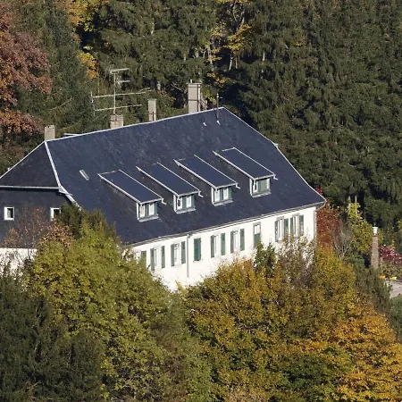 Landhaus Maison Avec Salle De Jeux Et Parking Prive A - Fr-1-744-25