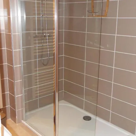 Casa vacanze Maison Avec Salle De Jeux Et Parking Privé à - Fr-1-744-25